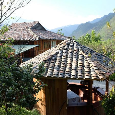 Tom'S Du Gia Homestay Làng Cac エクステリア 写真