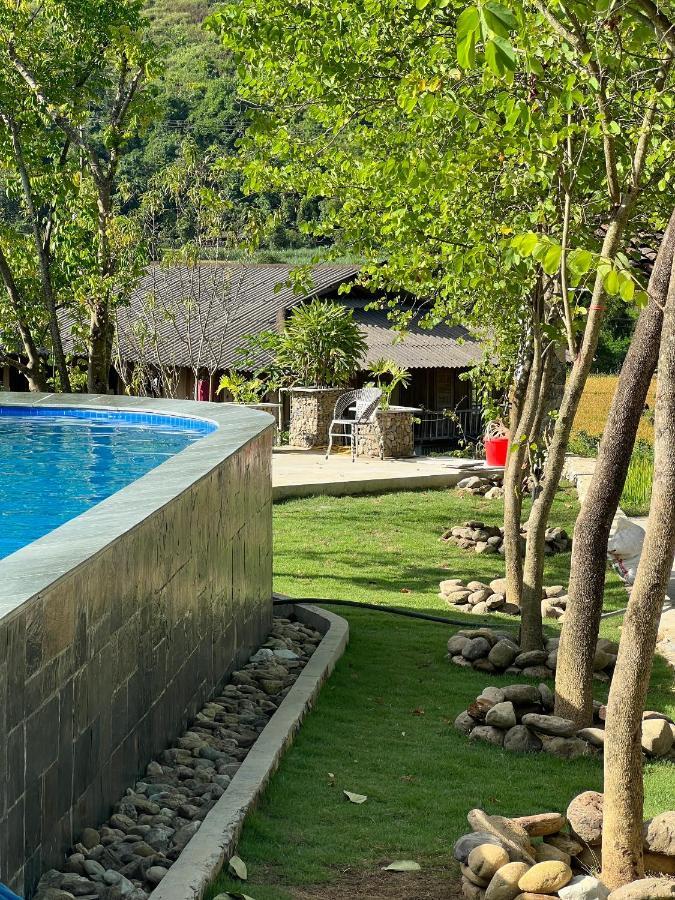 Tom'S Du Gia Homestay Làng Cac エクステリア 写真