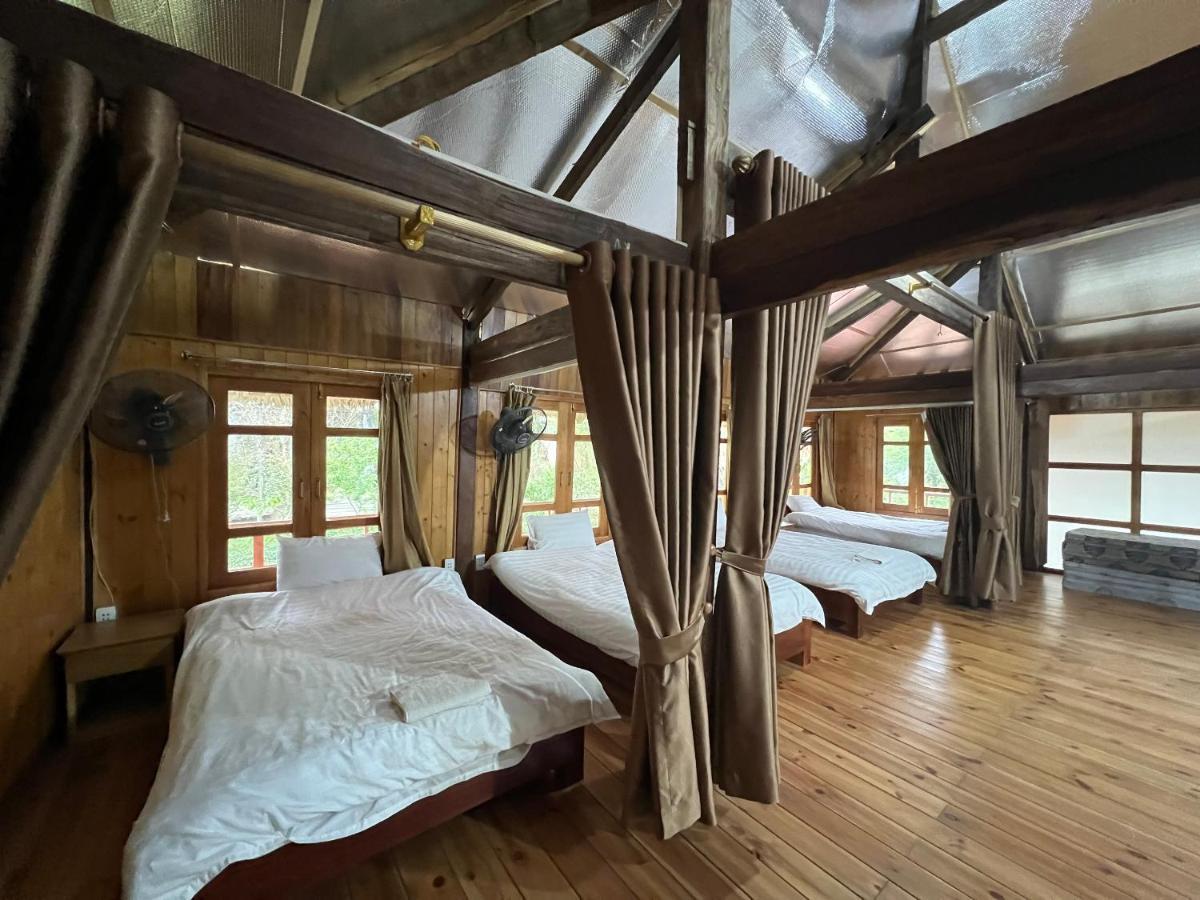 Tom'S Du Gia Homestay Làng Cac エクステリア 写真