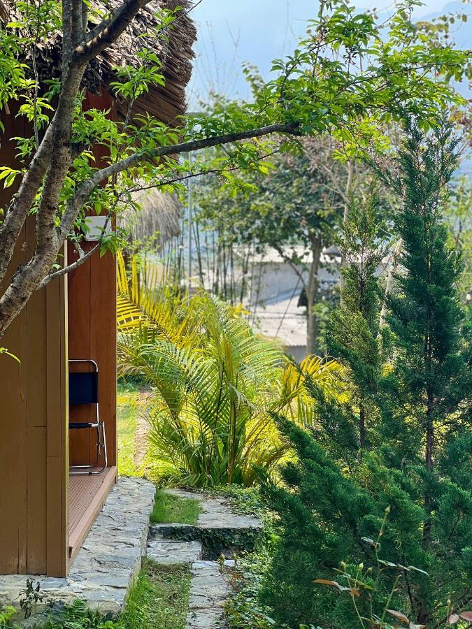Tom'S Du Gia Homestay Làng Cac エクステリア 写真