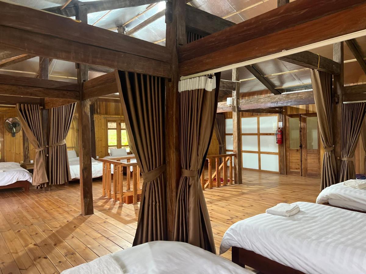 Tom'S Du Gia Homestay Làng Cac エクステリア 写真